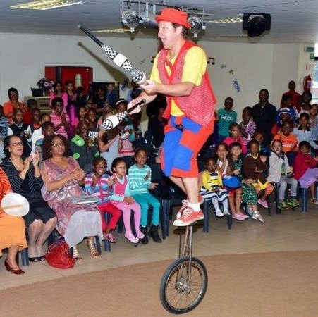 Magic and Circus Show for family events